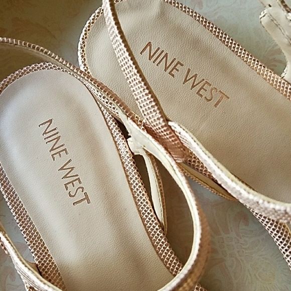 NINE WEST Rose Gold Sandals - Picture 4 of 5